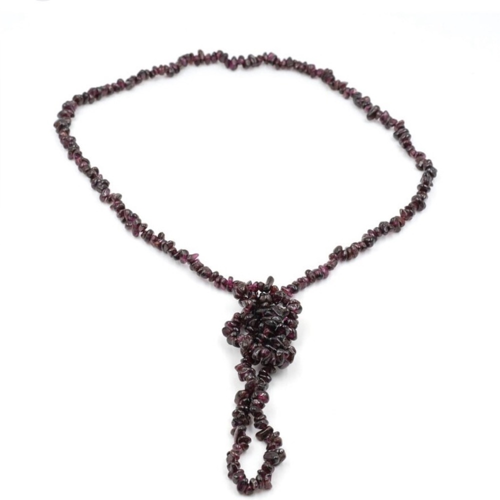 Elegant Garnet Beaded Necklace